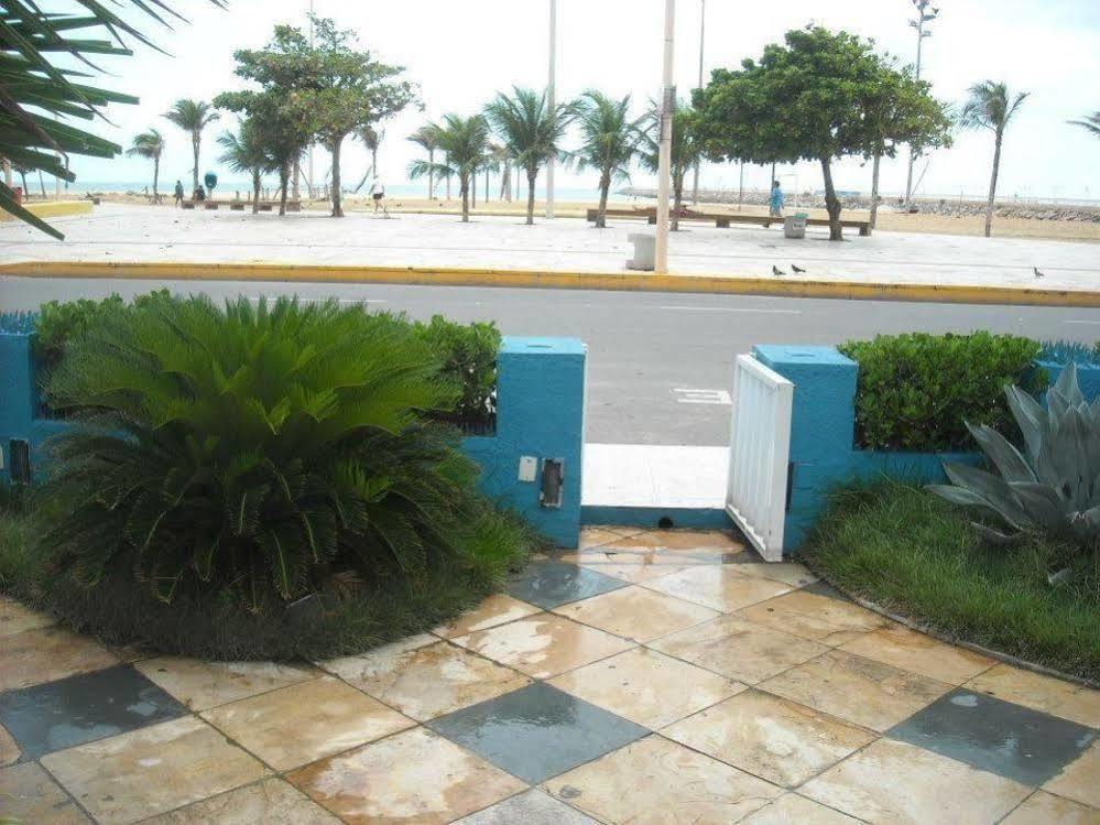 Pousada Areia Da Praia Форталеза Екстериор снимка